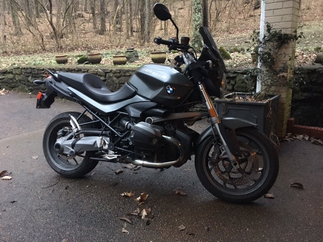 Thoughts / Review of BMW R1200R after 1 year of ownership